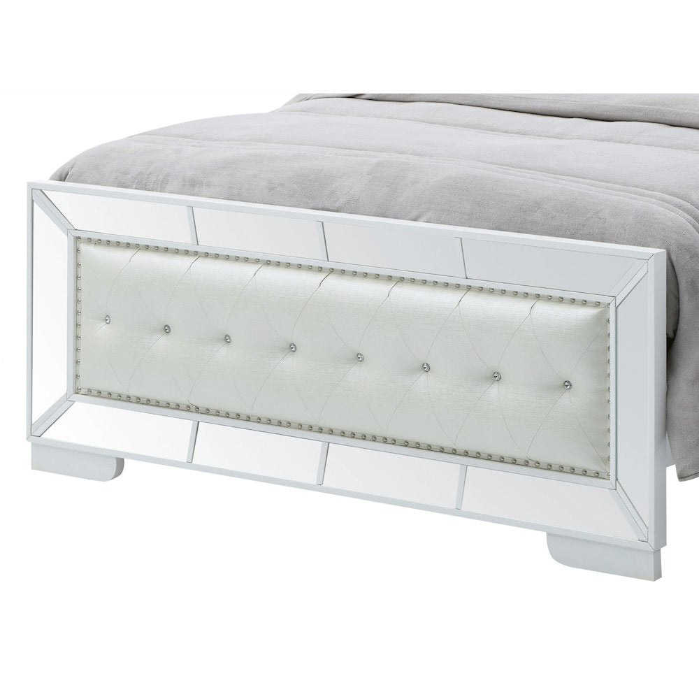 Glory Furniture Hollywood_Hills King Bed in White Color