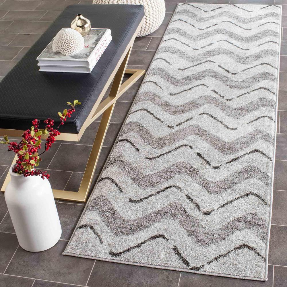 Adirondack, SILVER / CHARCOAL, 2'-6" X 6', Area Rug, ADR121P-26