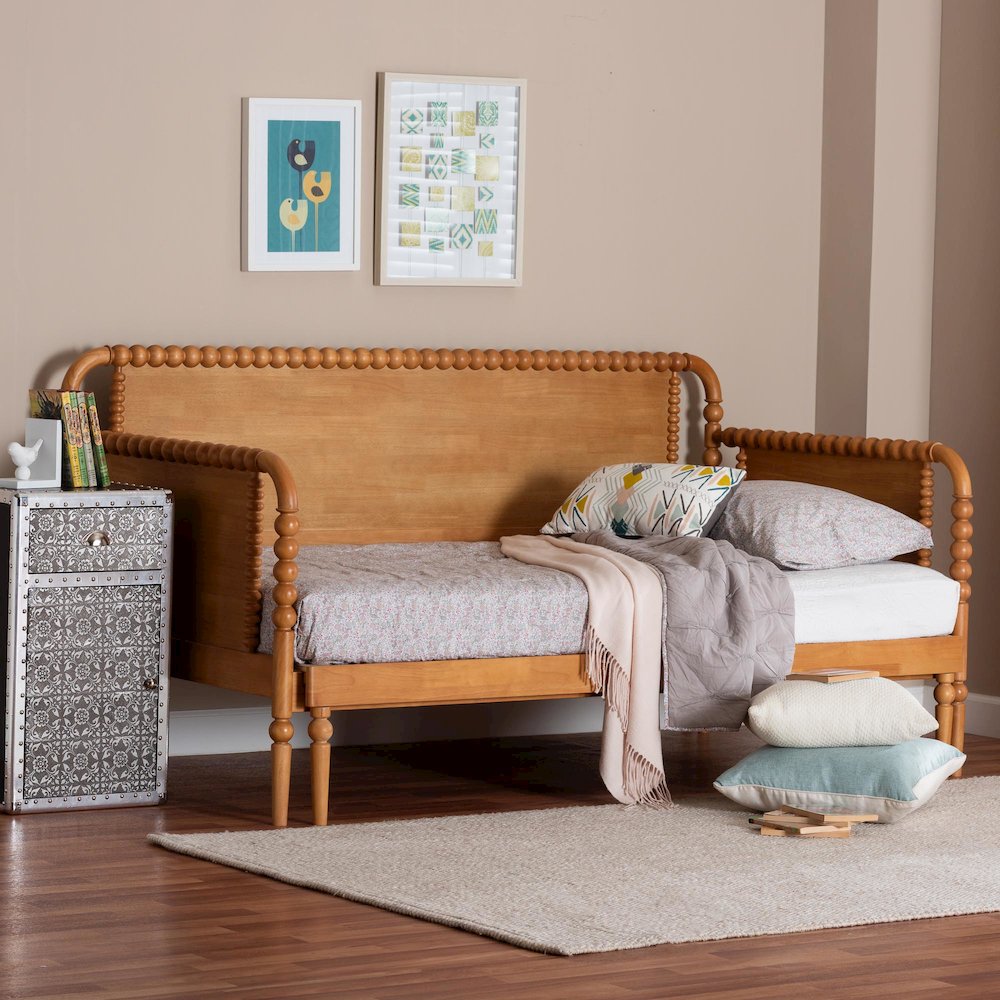 Twin-To-King Expandable Daybed - Wood Bed Frame with Turned Spindle Detailing