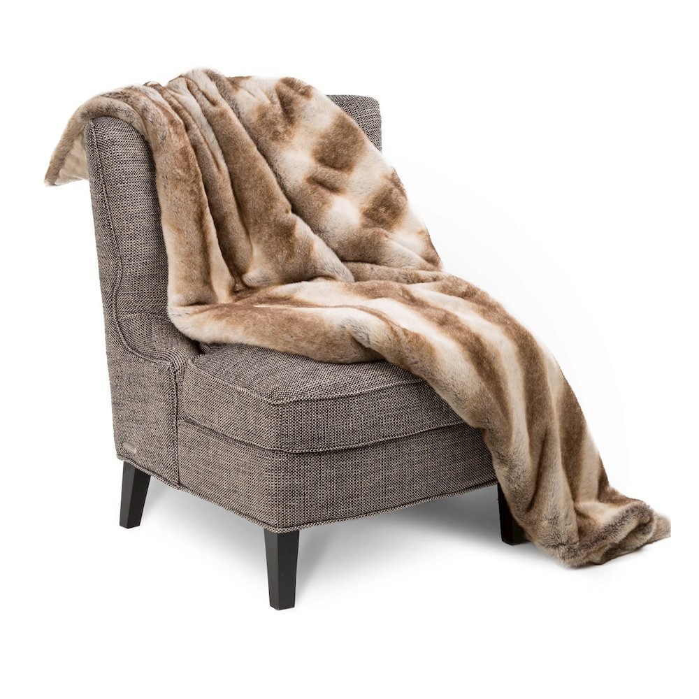 Napoli 56"x72" Faux-Fur Throw - Sand