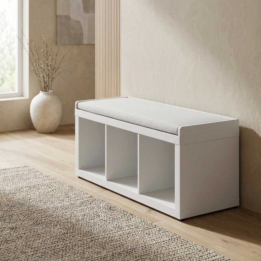 White 3-Cube Storage Bench, Cushioned Seat, Open Compartments, Entryway Bench