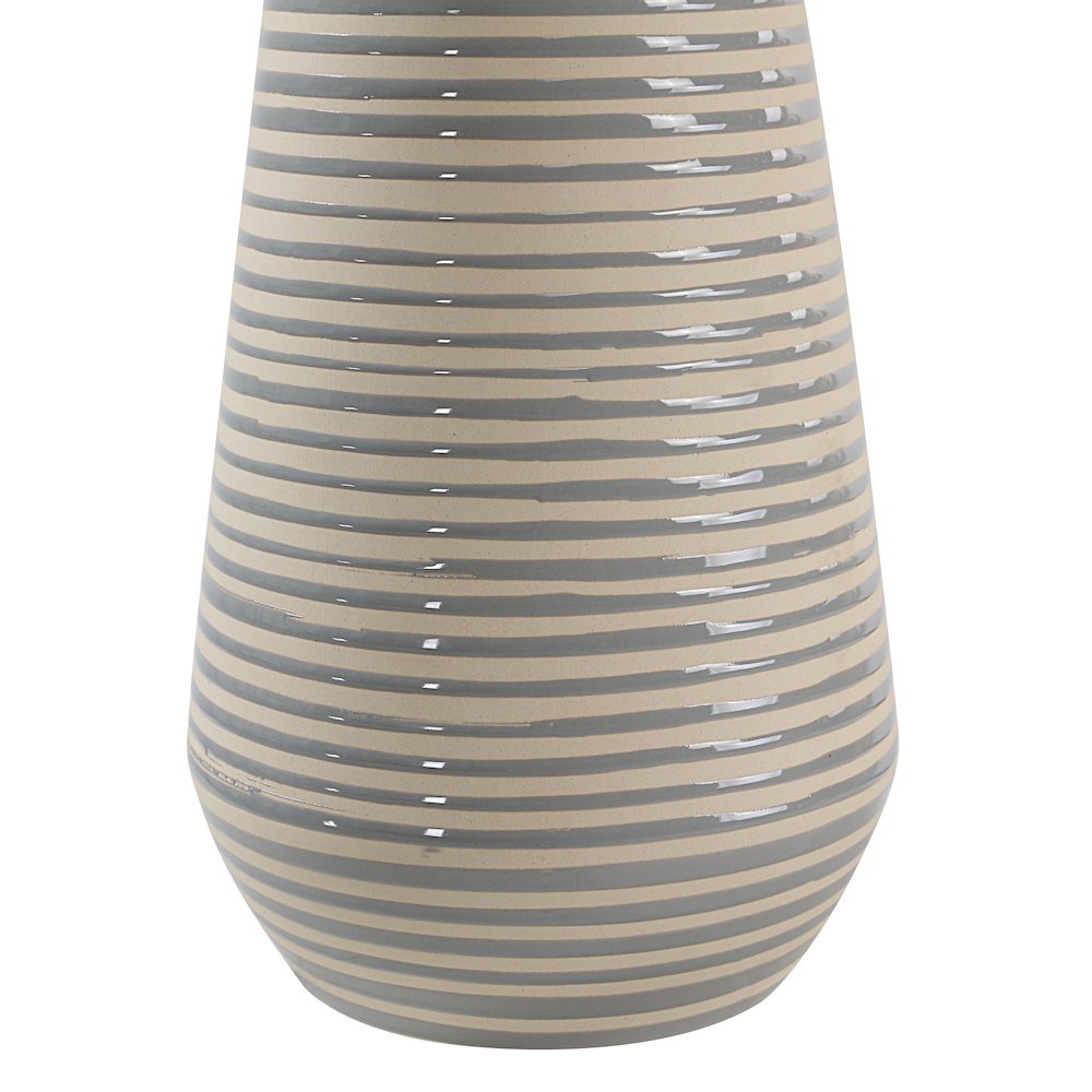 Pera 26.25" Height Table Lamp, Grey