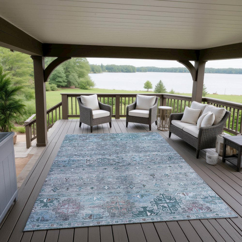 Indoor/Outdoor Karaj Blue 3' x 5' Rug