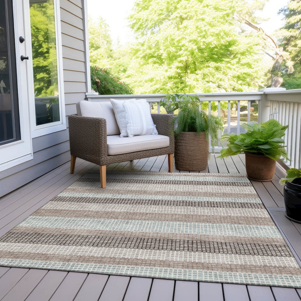 Machine Washable Indoor/Outdoor Chantille Taupe 5' x 7'6" Rug