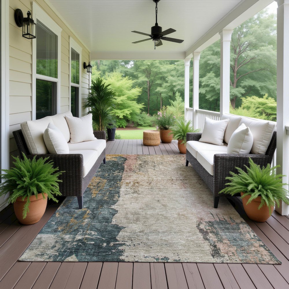Indoor/Outdoor Nouveau Taupe 5' x 7'6" Rug