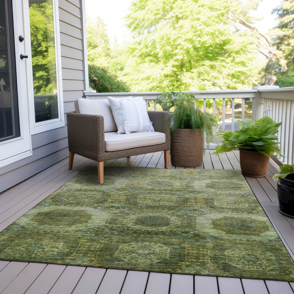 Machine Washable Indoor/Outdoor Chantille Aloe 8' x 10' Rug