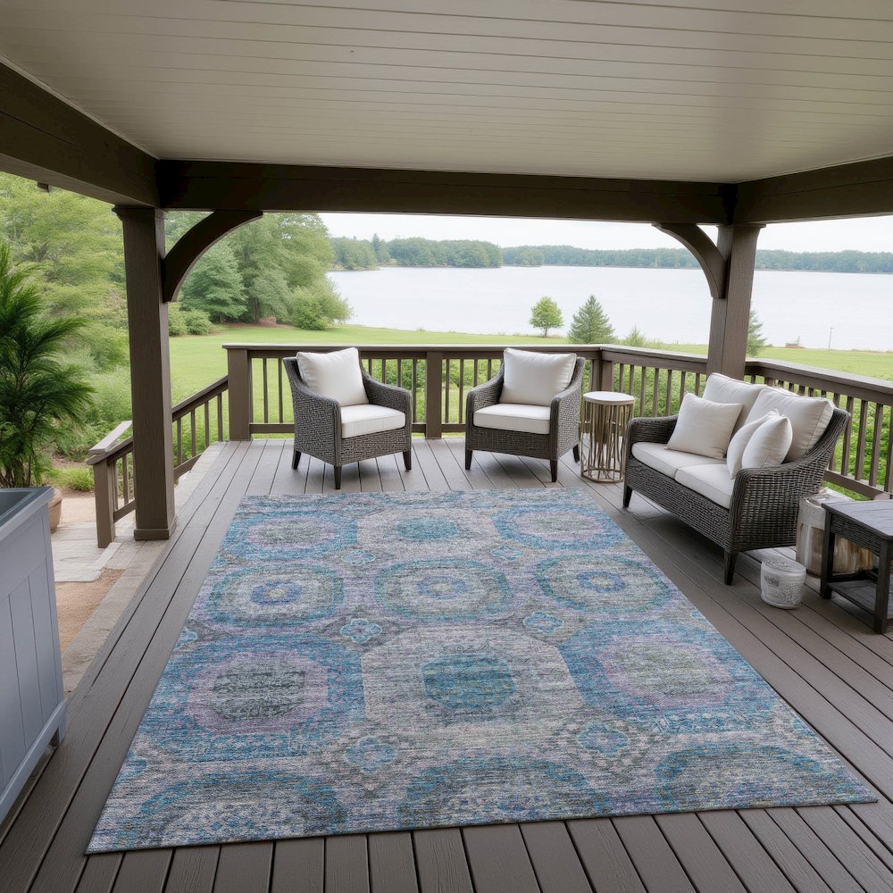 Indoor/Outdoor Karaj Blue 8' x 10' Rug