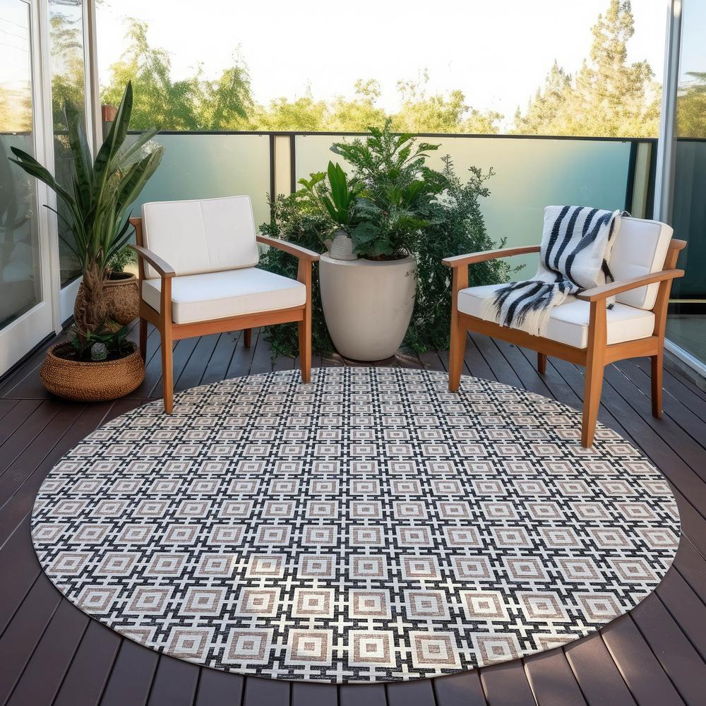 Indoor/Outdoor Marlo MO1 Black Washable 8' x 8' Rug