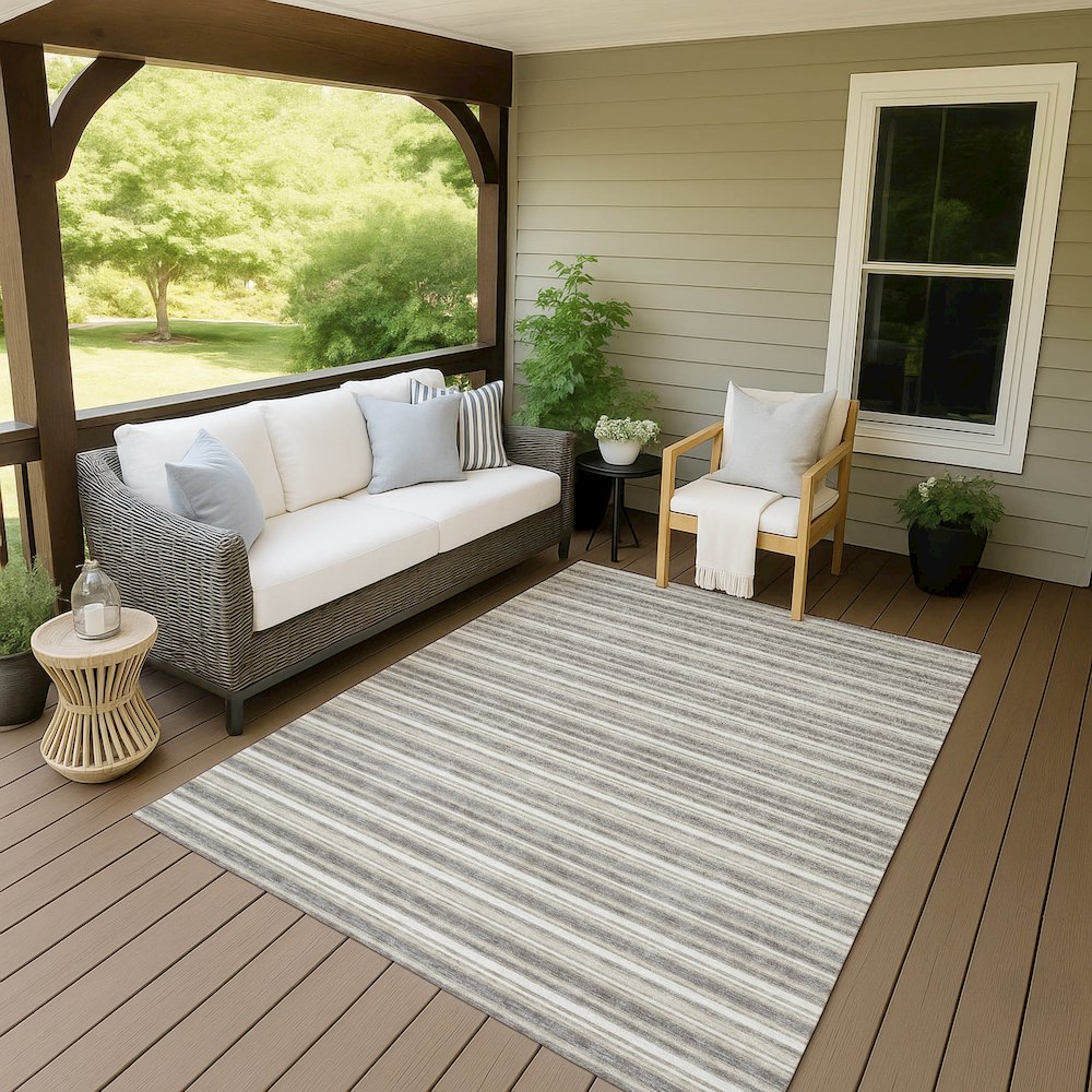 Luxury Washable Indoor/Outdoor Soft Essentials SE2 Brown 5' x 7'6" Rug
