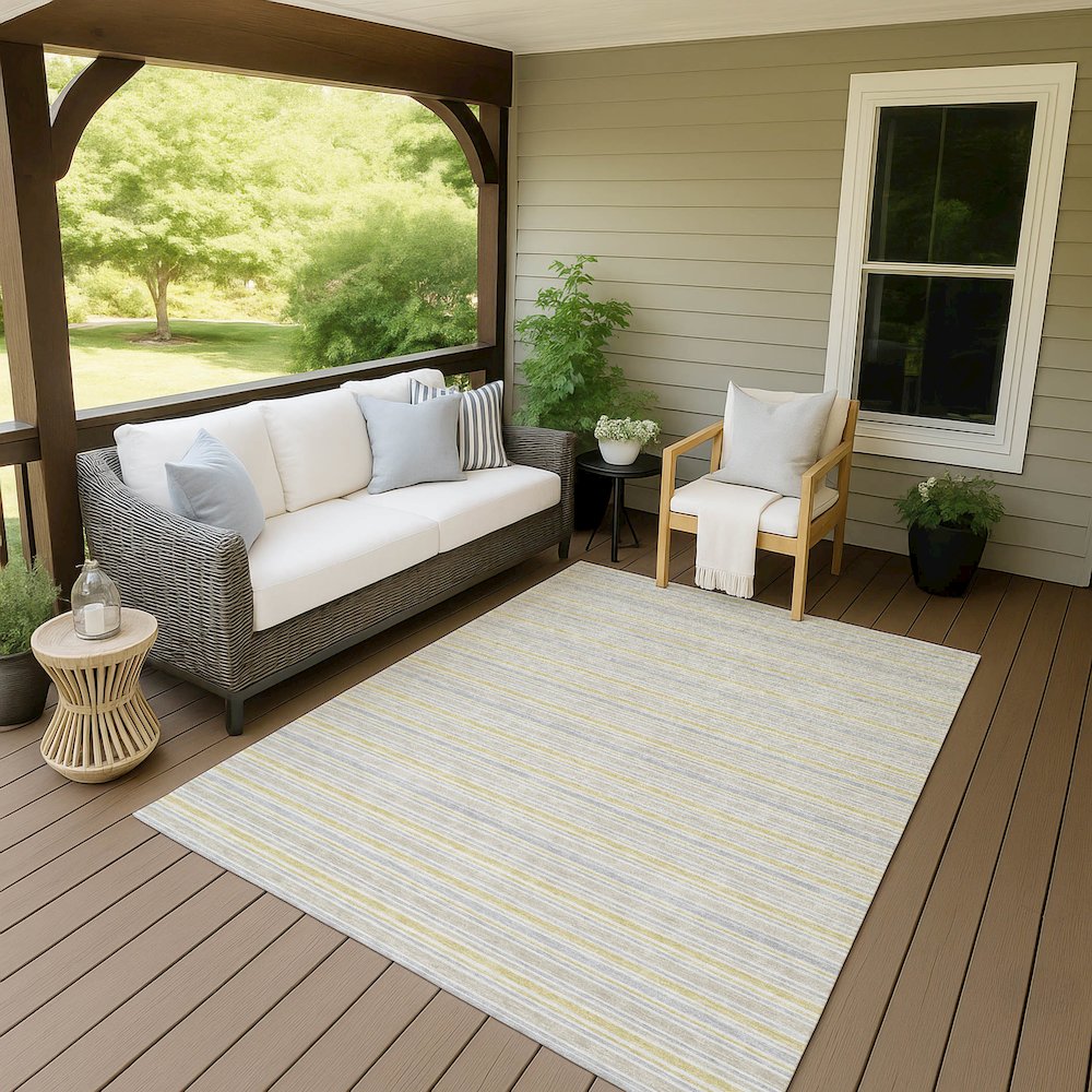 Luxury Washable Indoor/Outdoor Soft Essentials SE2 Gold 5' x 7'6" Rug