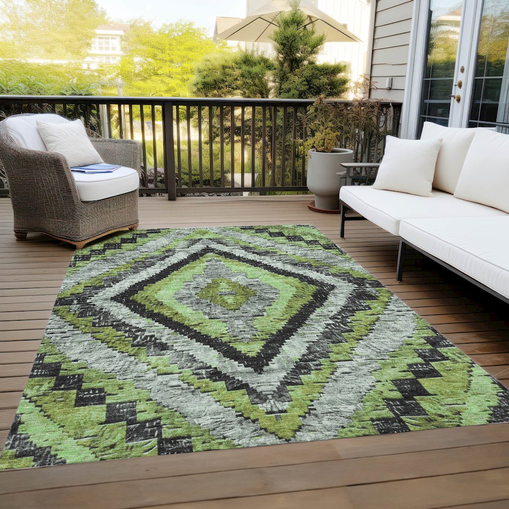 Machine Washable Indoor/Outdoor Chantille Aloe 10' x 14' Rug