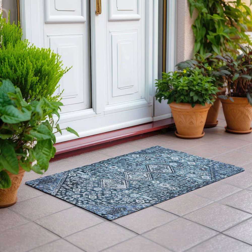 Machine Washable Indoor/Outdoor Chantille Blue 1'8" x 2'6" Rug