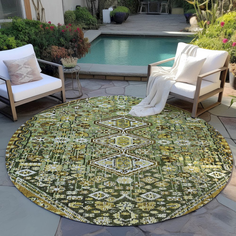 Machine Washable Indoor/Outdoor Chantille Olive 8' x 8' Round Rug