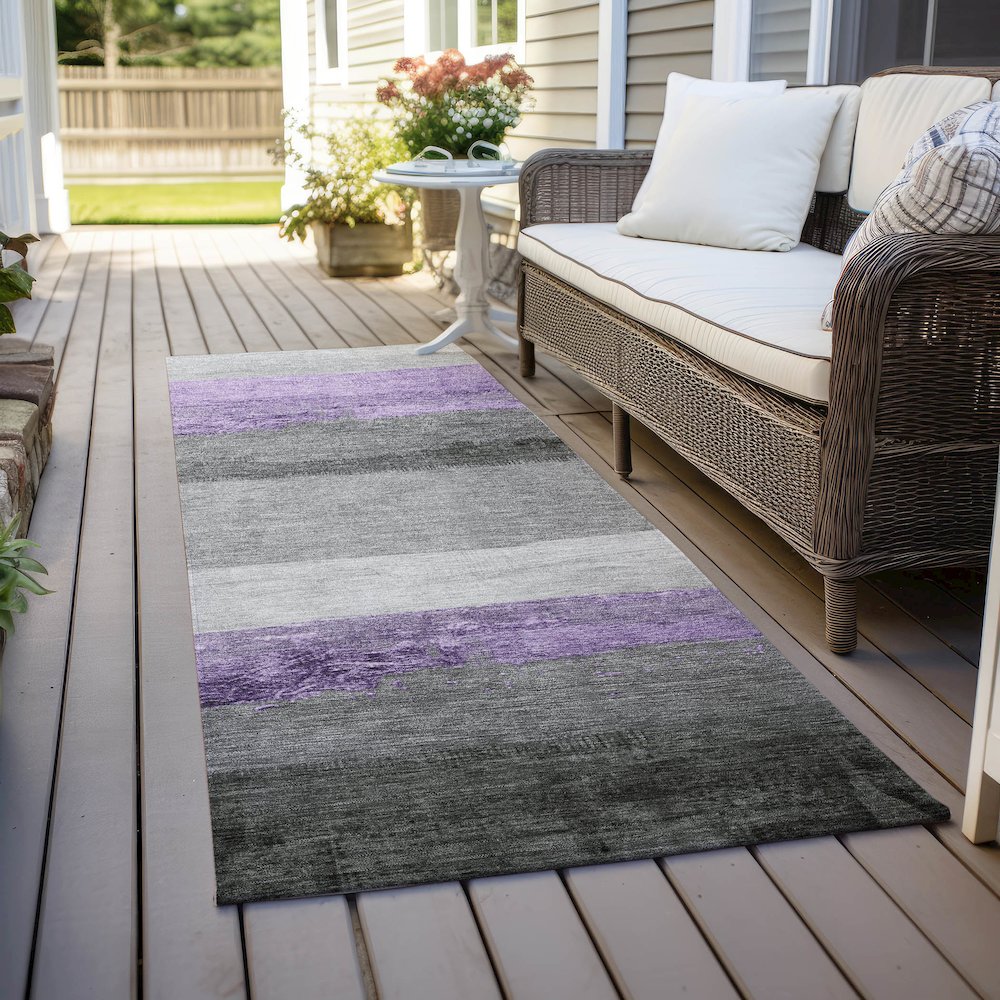 Machine Washable Indoor/Outdoor Chantille Lavender 2'3" x 7'6" Runner Rug
