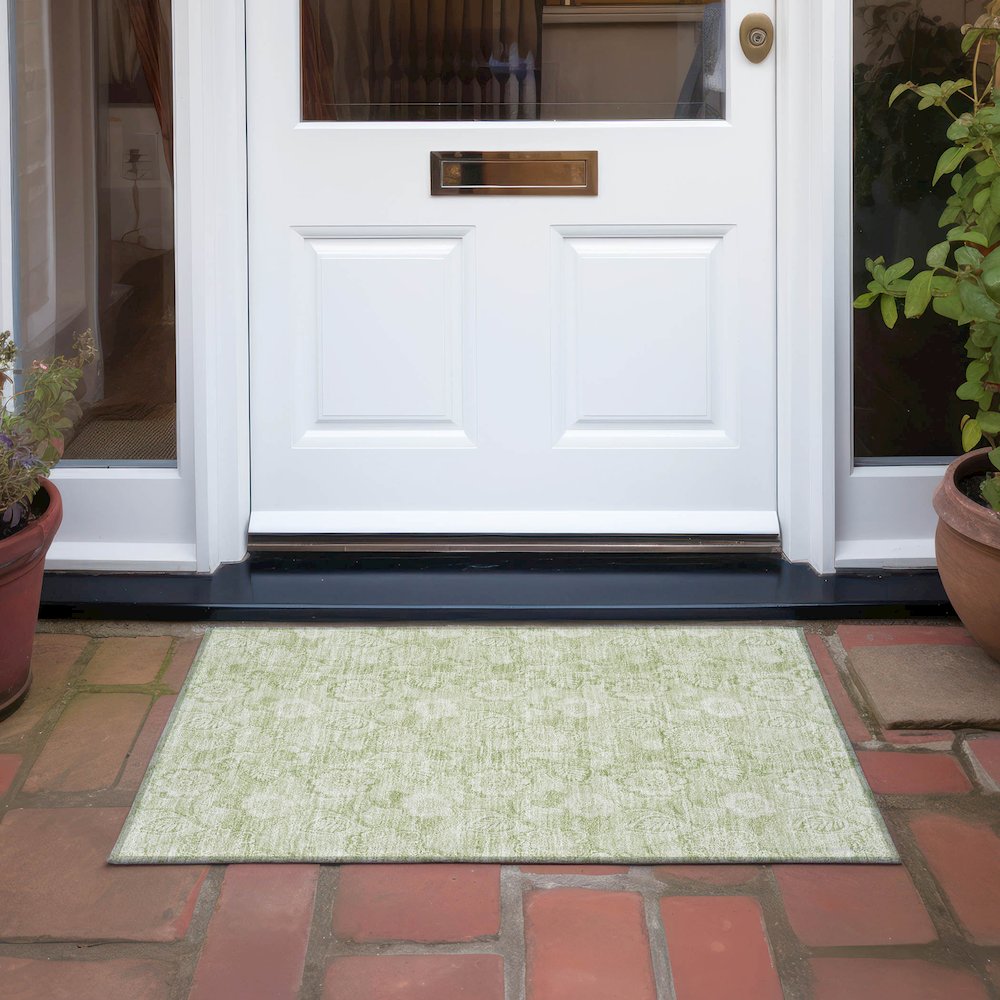 Machine Washable Indoor/Outdoor Chantille Sage 1'8" x 2'6" Rug