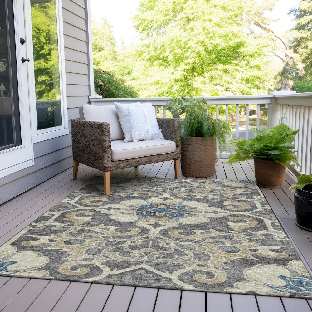 Machine Washable Indoor/Outdoor Chantille Beige 2'6" x 3'10" Rug
