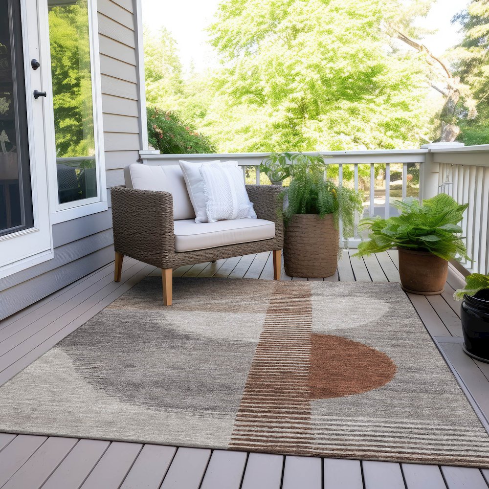 Machine Washable Indoor/Outdoor Chantille Taupe 2'6" x 3'10" Rug