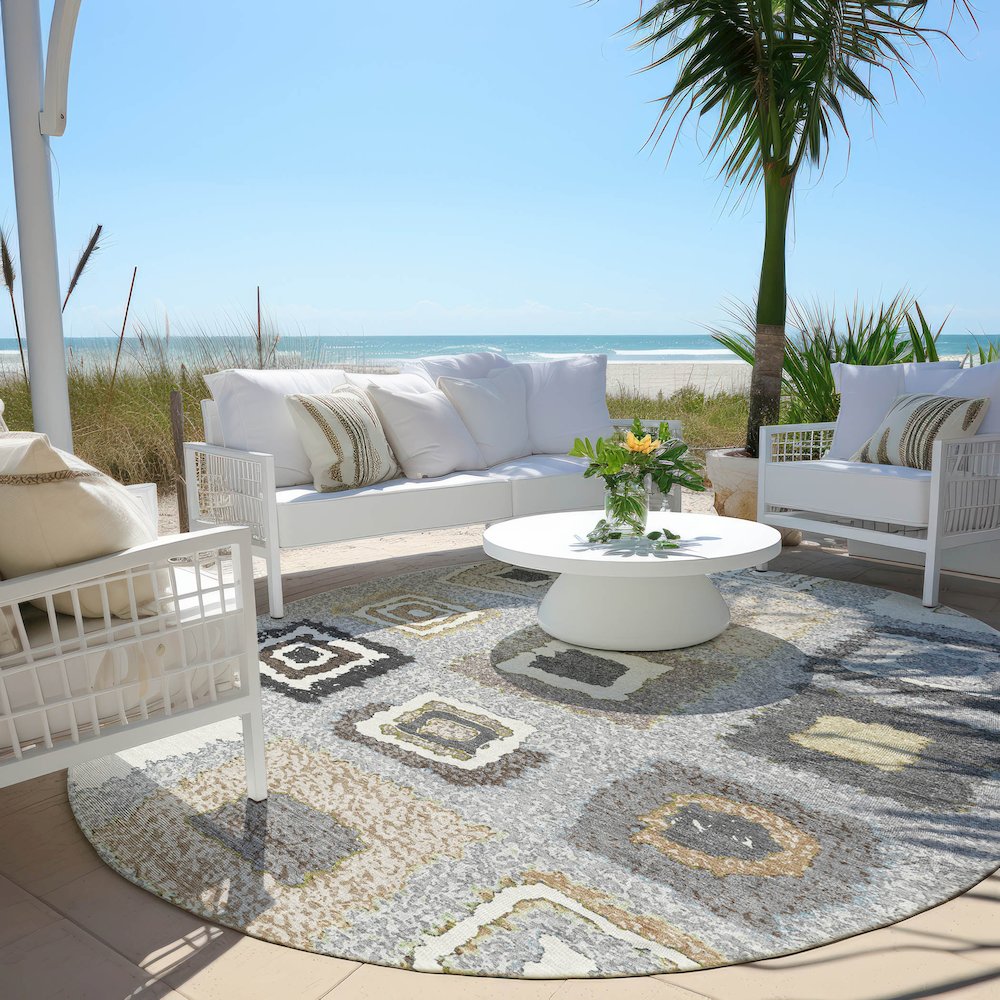 Machine Washable Indoor/Outdoor Chantille Gray 8' x 8' Round Rug