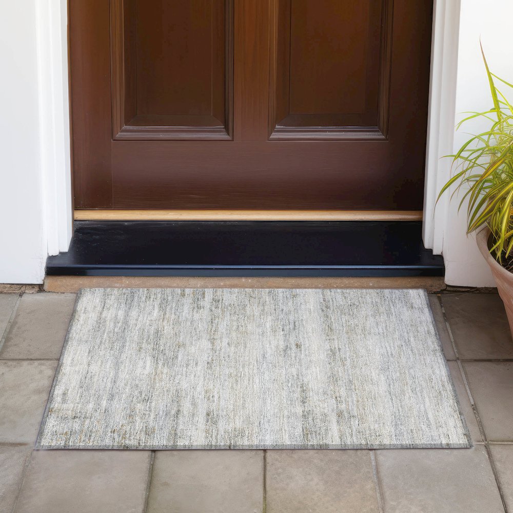 Machine Washable Indoor/Outdoor Chantille ACN2154 Granite 1'8" x 2'6" Rug