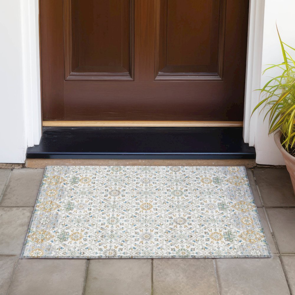Machine Washable Indoor/Outdoor Chantille ACN2199 Ivory 1'8" x 2'6" Rug