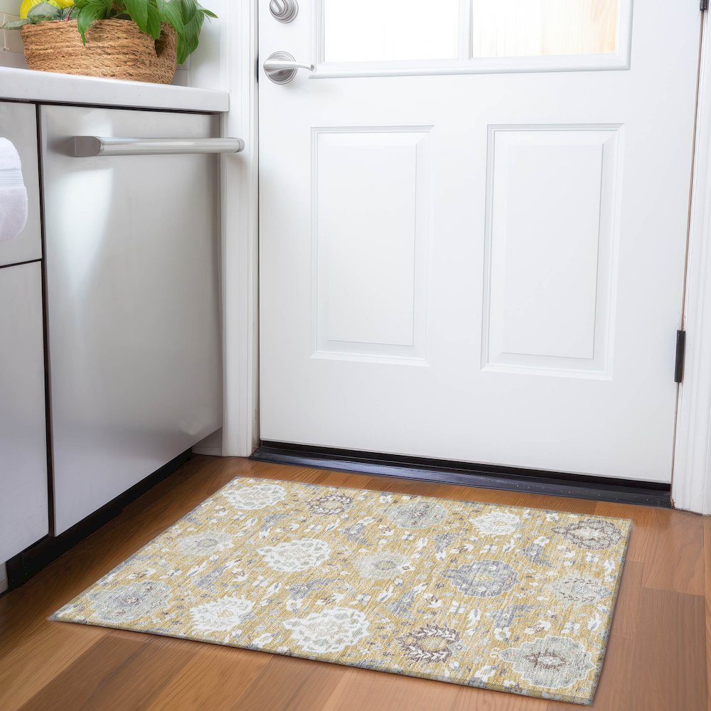 Premium Machine Washable Mayfield AMF1026 Gold 1'8" x 2'6" Rug