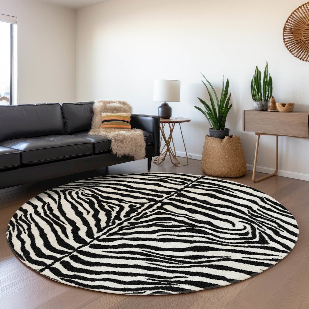 Premium Machine Washable Mayfield Pearl 8' x 8' Round Rug