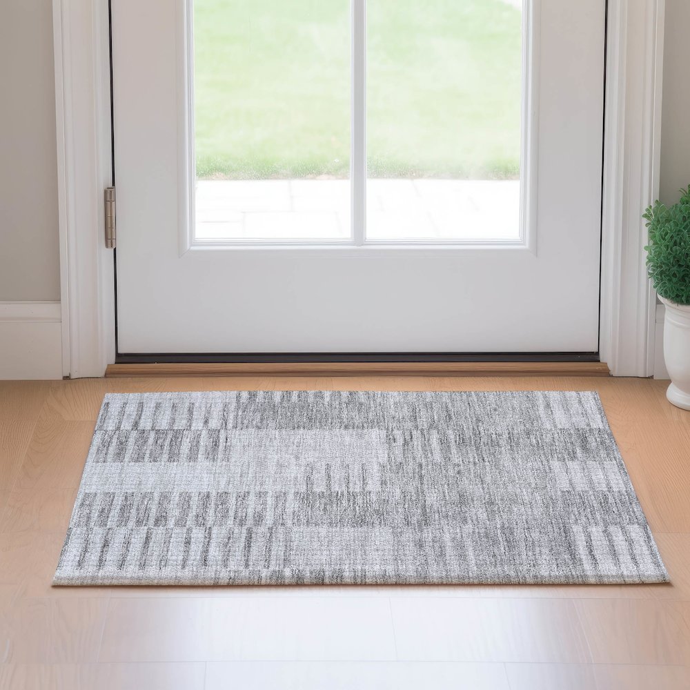 Premium Machine Washable Mayfield AMF686 Silver 1'8" x 2'6" Rug