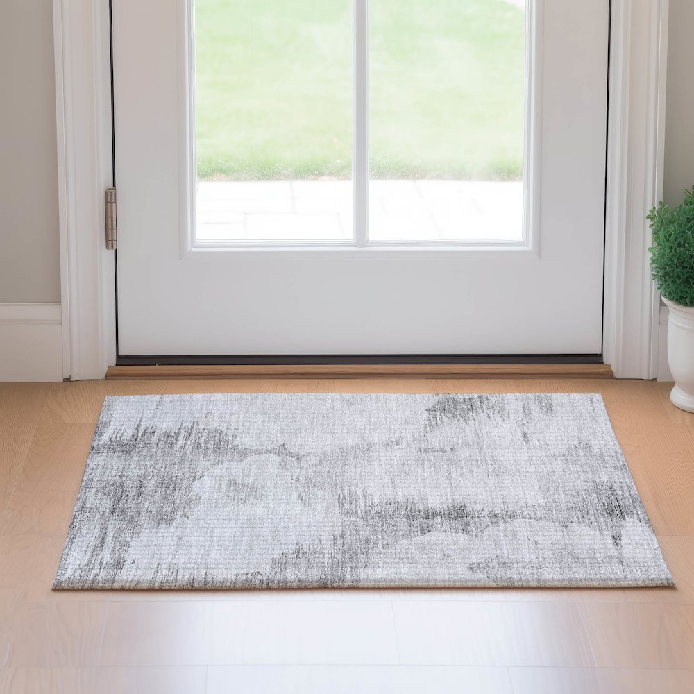 Premium Machine Washable Mayfield AMF710 Silver 1'8" x 2'6" Rug