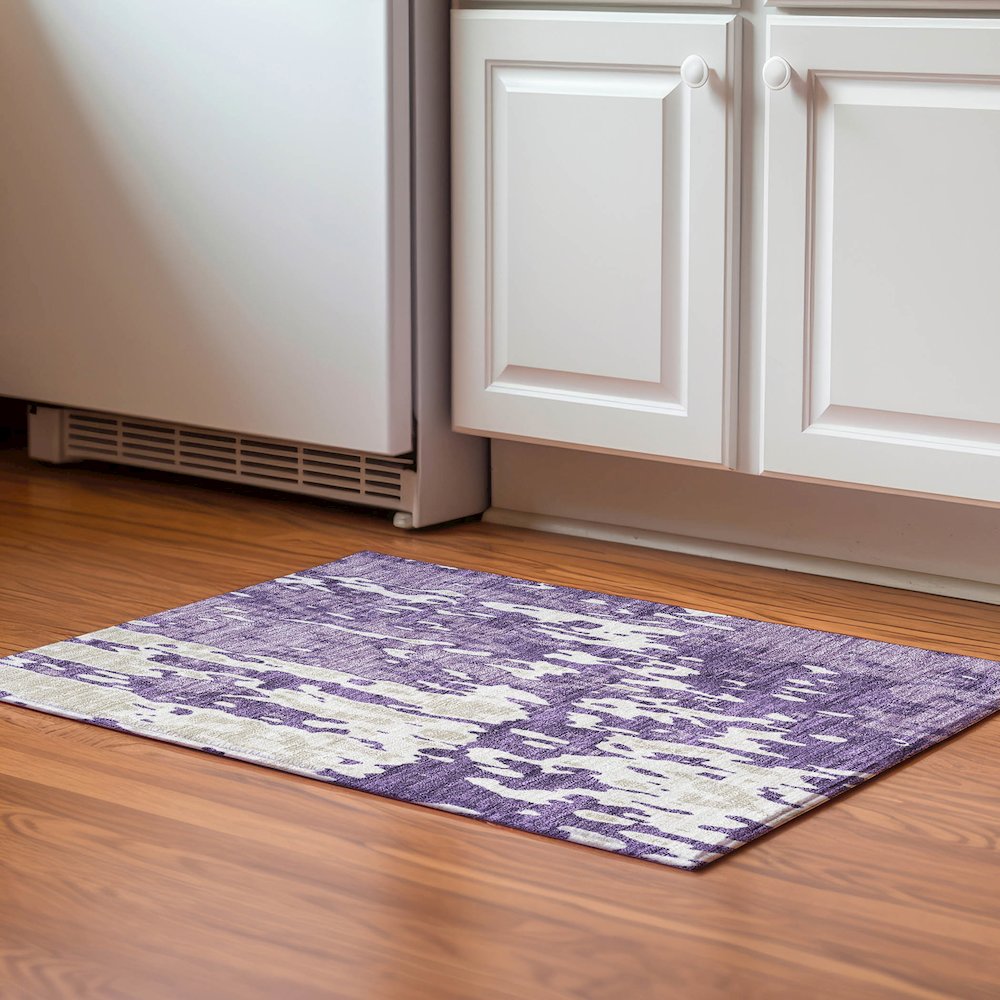 Premium Machine Washable Mayfield AMF957 Purple 1'8" x 2'6" Rug