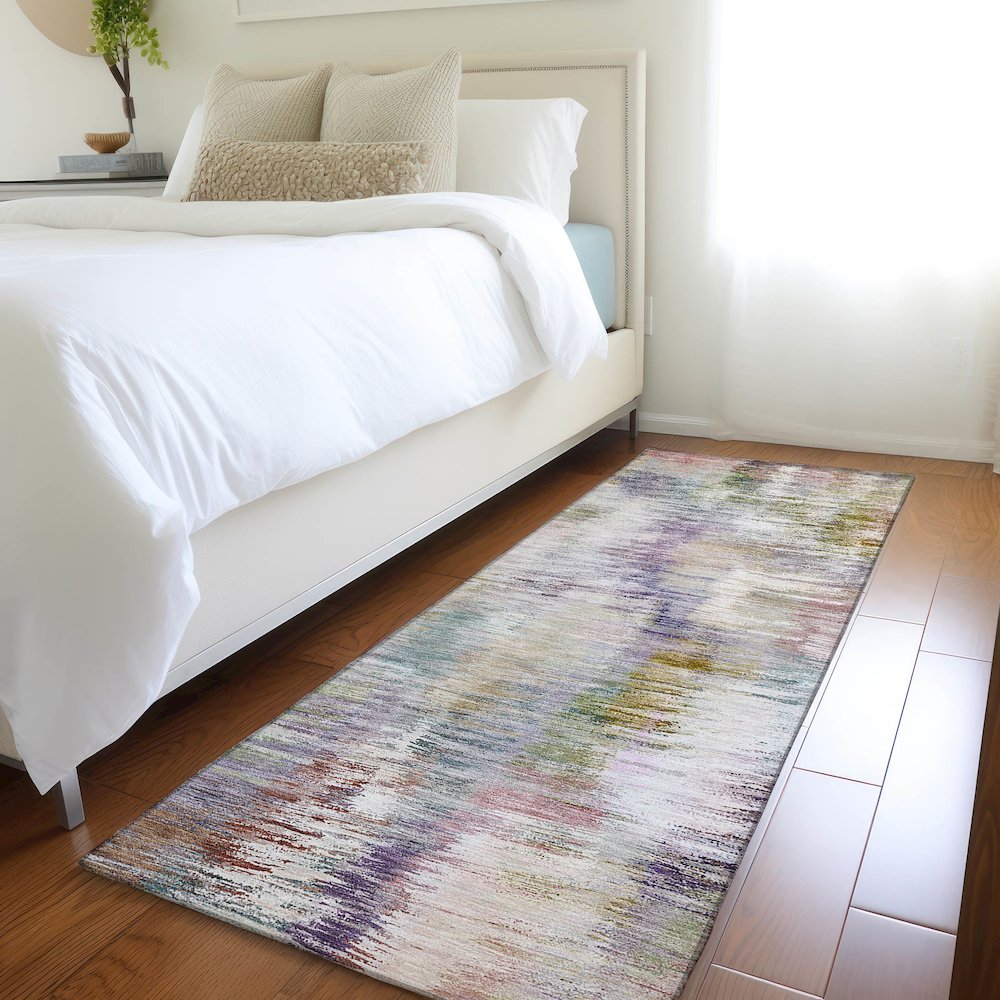 Luxury Washable Indoor/Outdoor Kochi Plum 2'3" x 7'6" Runner Rug