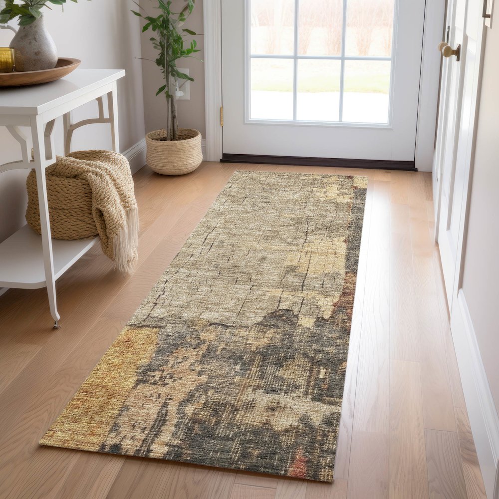 Indoor/Outdoor Nouveau Khaki 2'3" x 7'6" Runner Rug