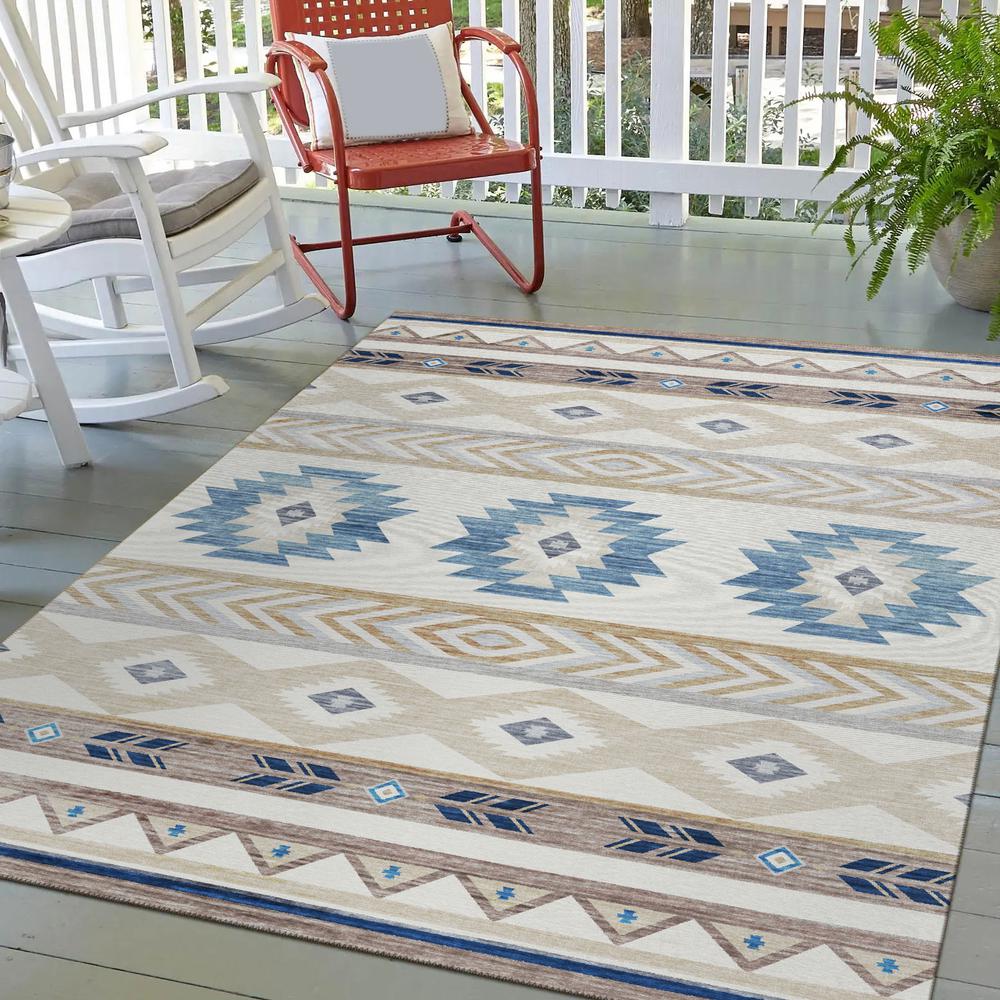 Indoor/Outdoor Phoenix PH3 Ivory Washable 2'6" x 3'10" Rug
