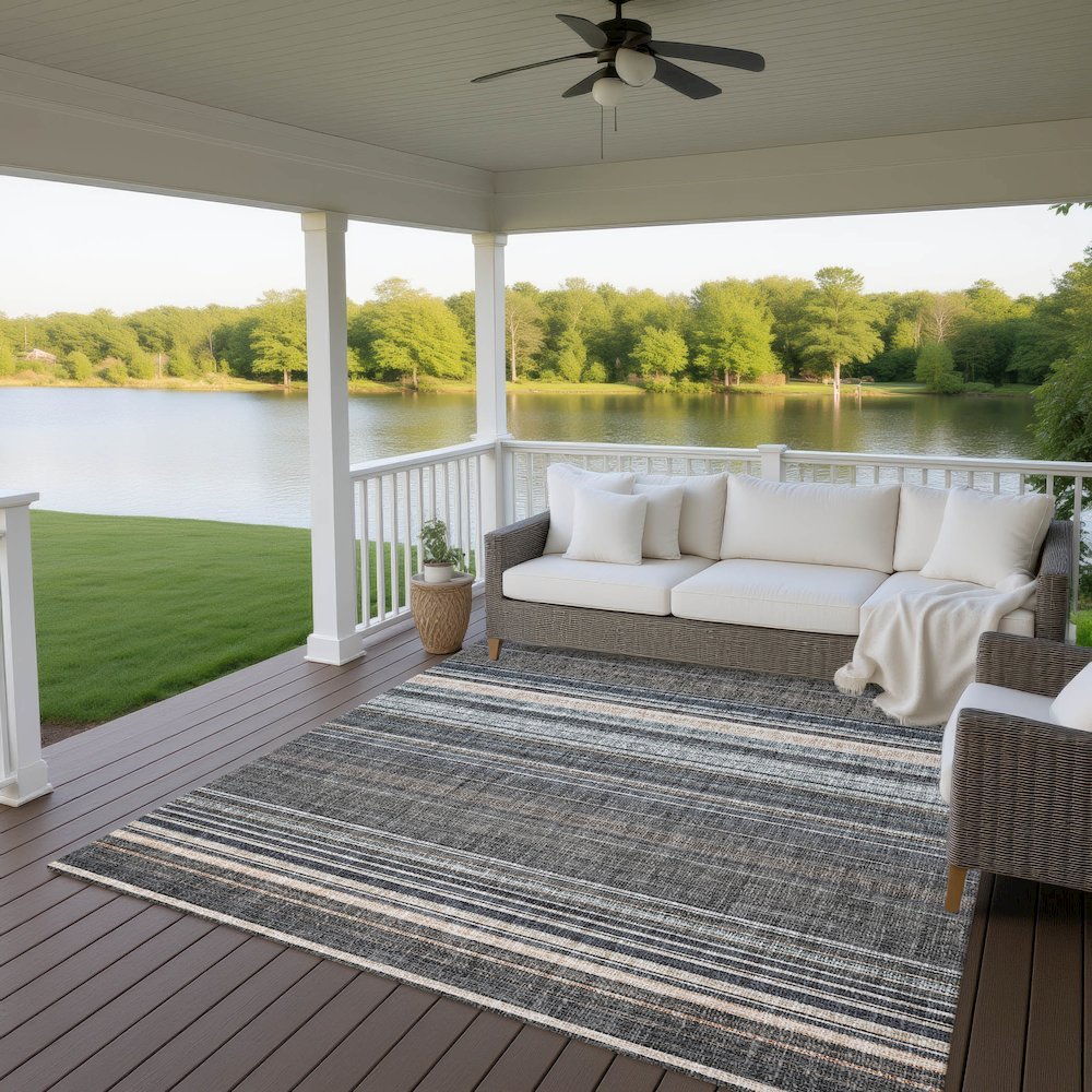 Luxury Washable Indoor/Outdoor Portico Chocolate 2'6" x 3'10" Rug