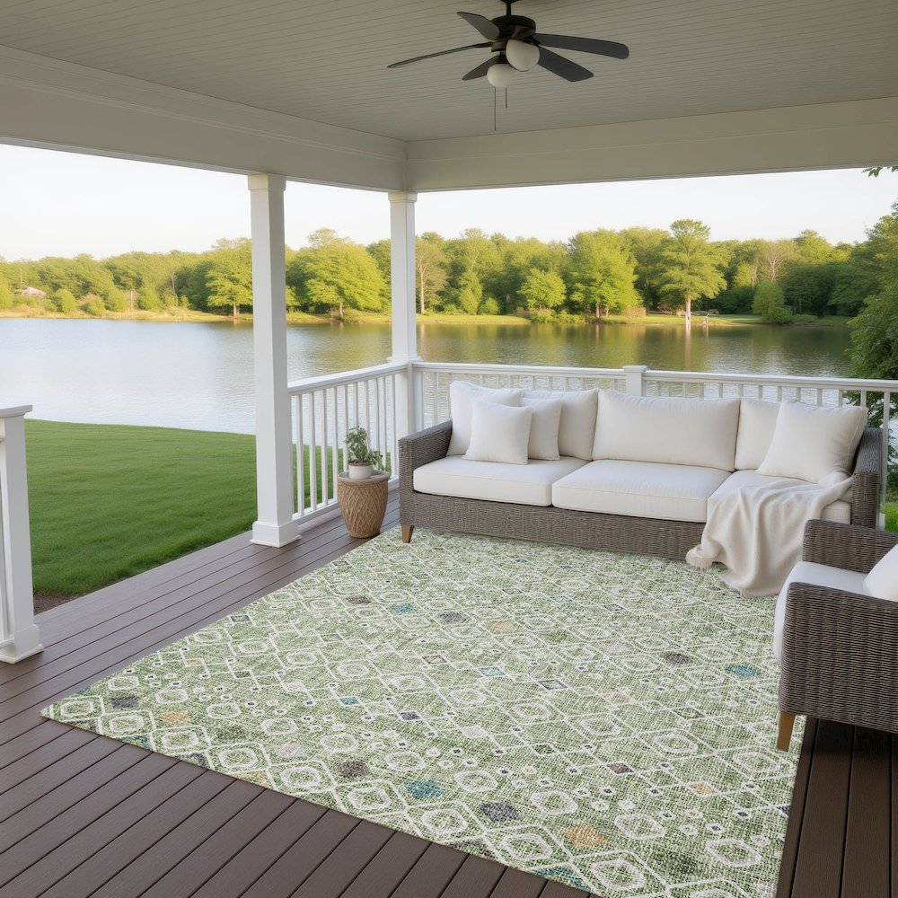 Luxury Washable Indoor/Outdoor Portico Aloe 2'6" x 3'10" Rug