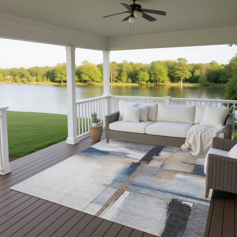 Luxury Washable Indoor/Outdoor Ravenna Blue 2'6" x 3'10" Rug