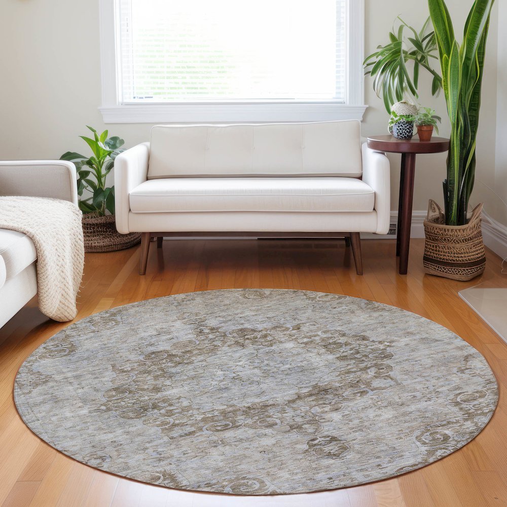 Luxury Washable Indoor/Outdoor Tabrook Chocolate 8' x 8' Round Rug
