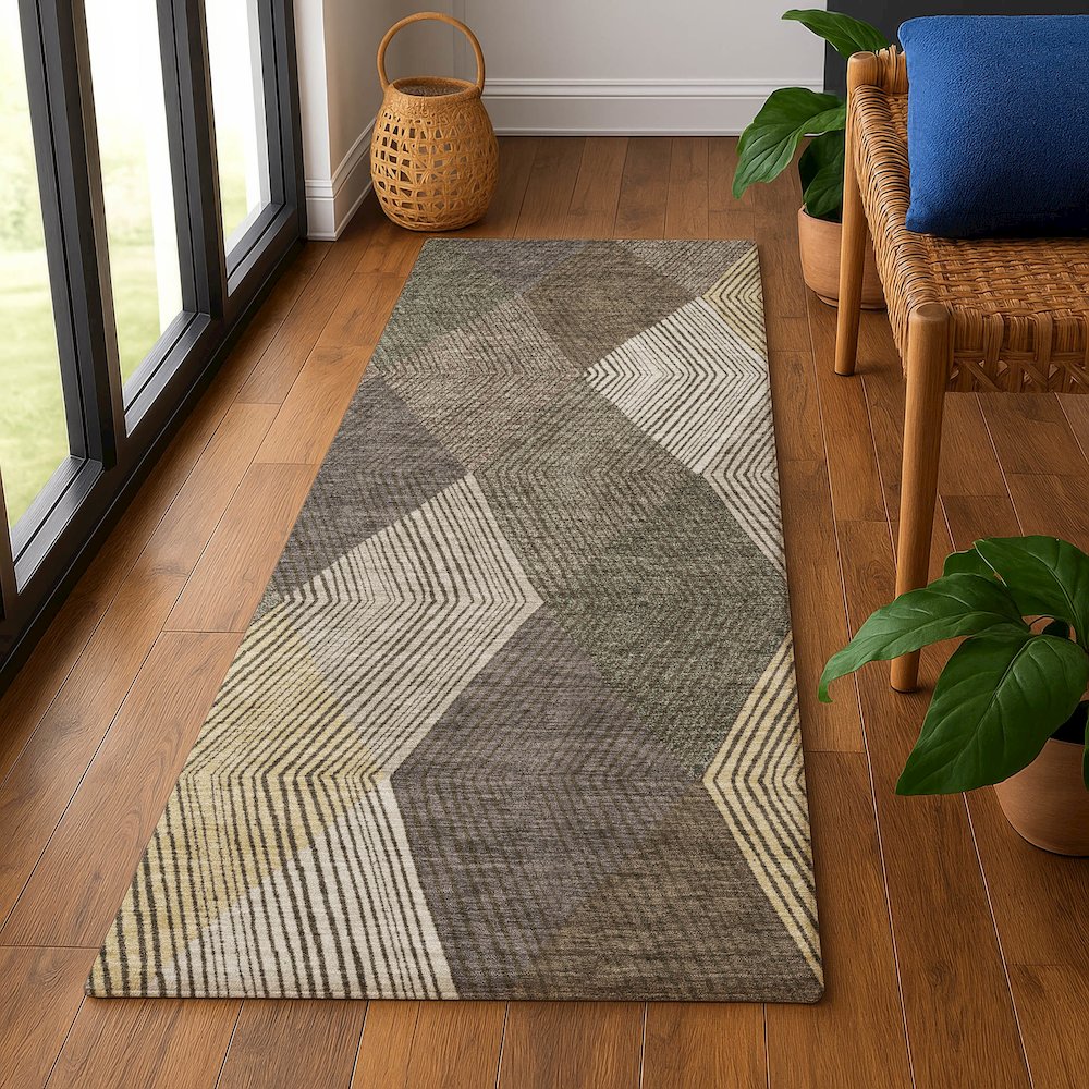Luxury Washable Indoor/Outdoor The Reserve Brown 2'3" x 7'6" Runner Rug