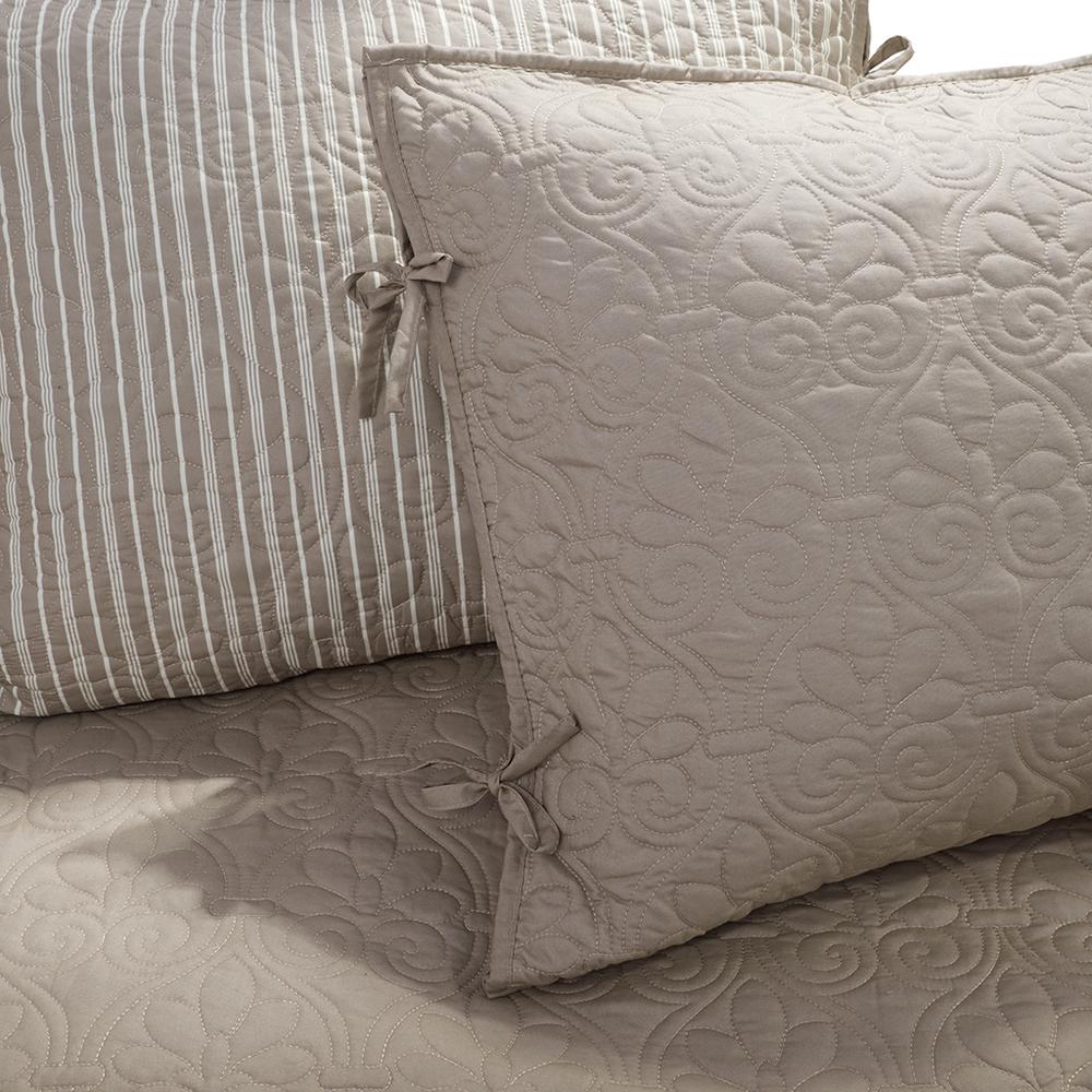 Quebec Reversible Daybed Cover Set, Belen Kox