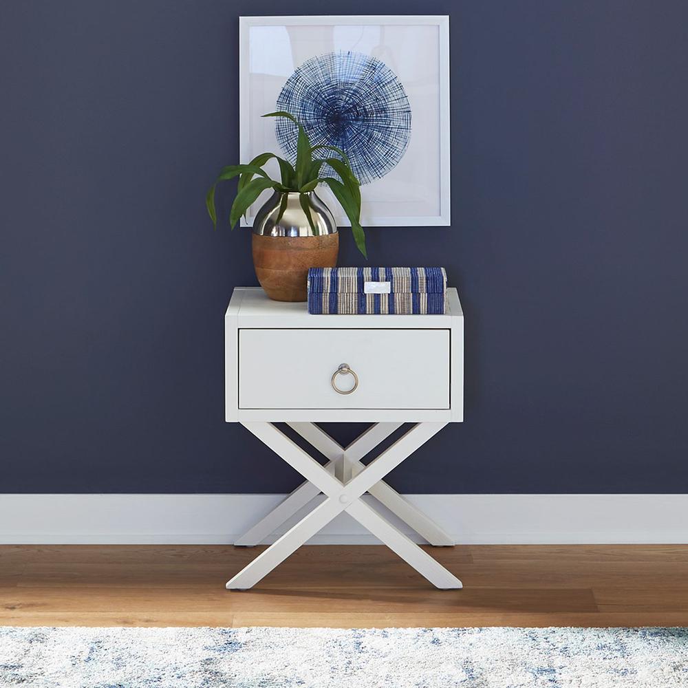 East End 1 Drawer Accent Table in Wirebrushed White