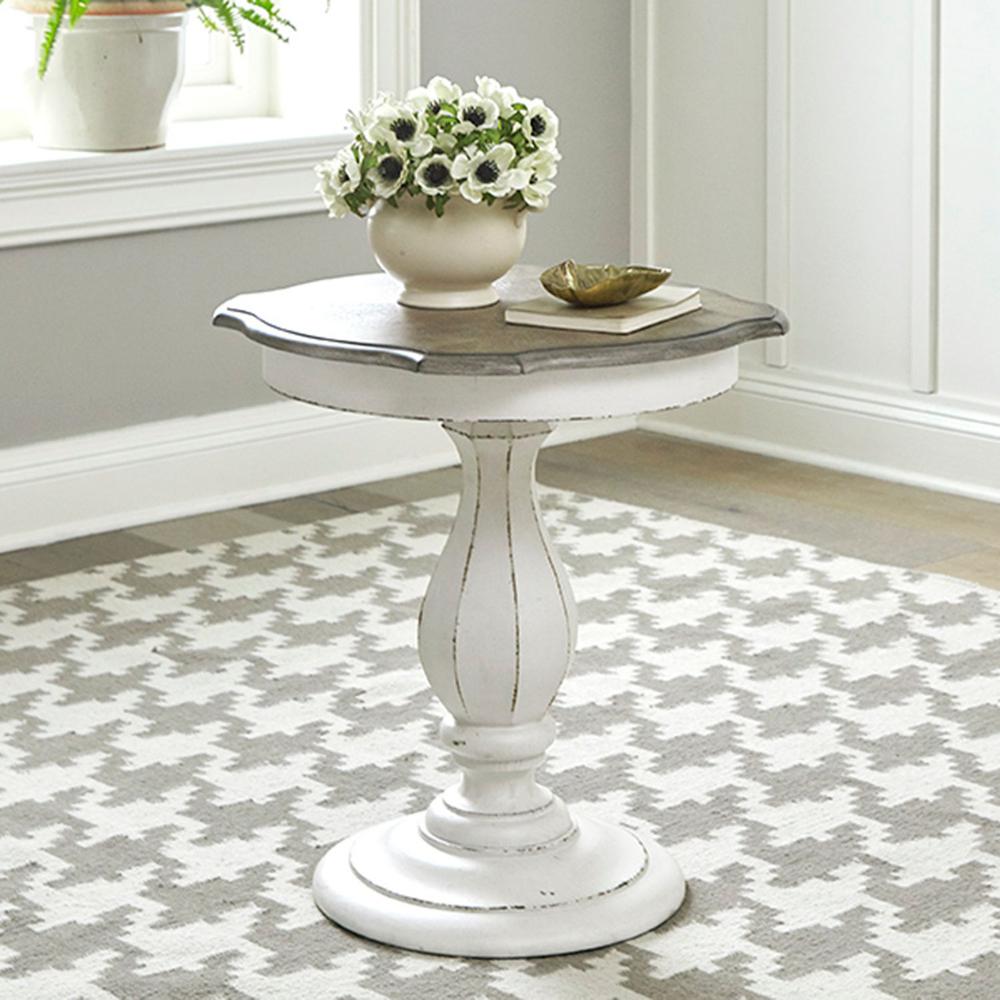 Magnolia Manor Round Accent Table in Antique White