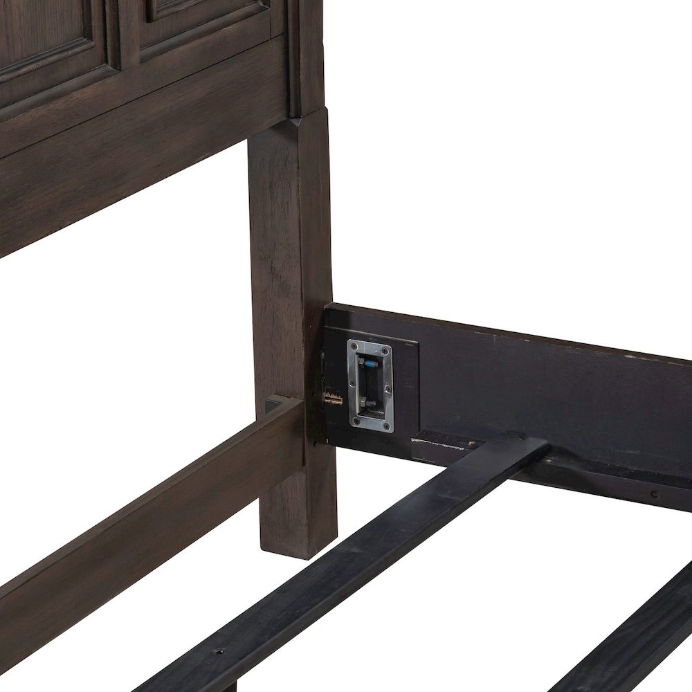 Paradise Valley California King Panel Bed - Saddle Brown