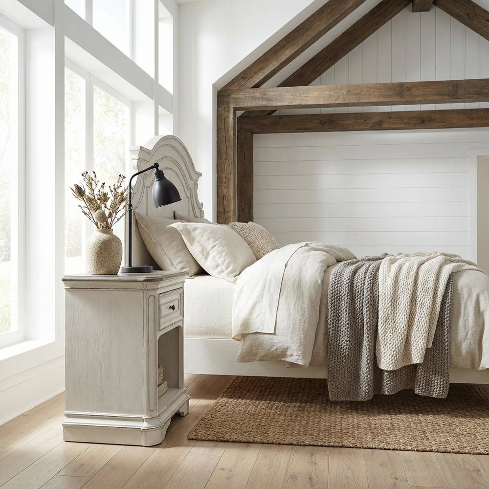 Antique White Nightstand with Single Drawer and Elegant Finish