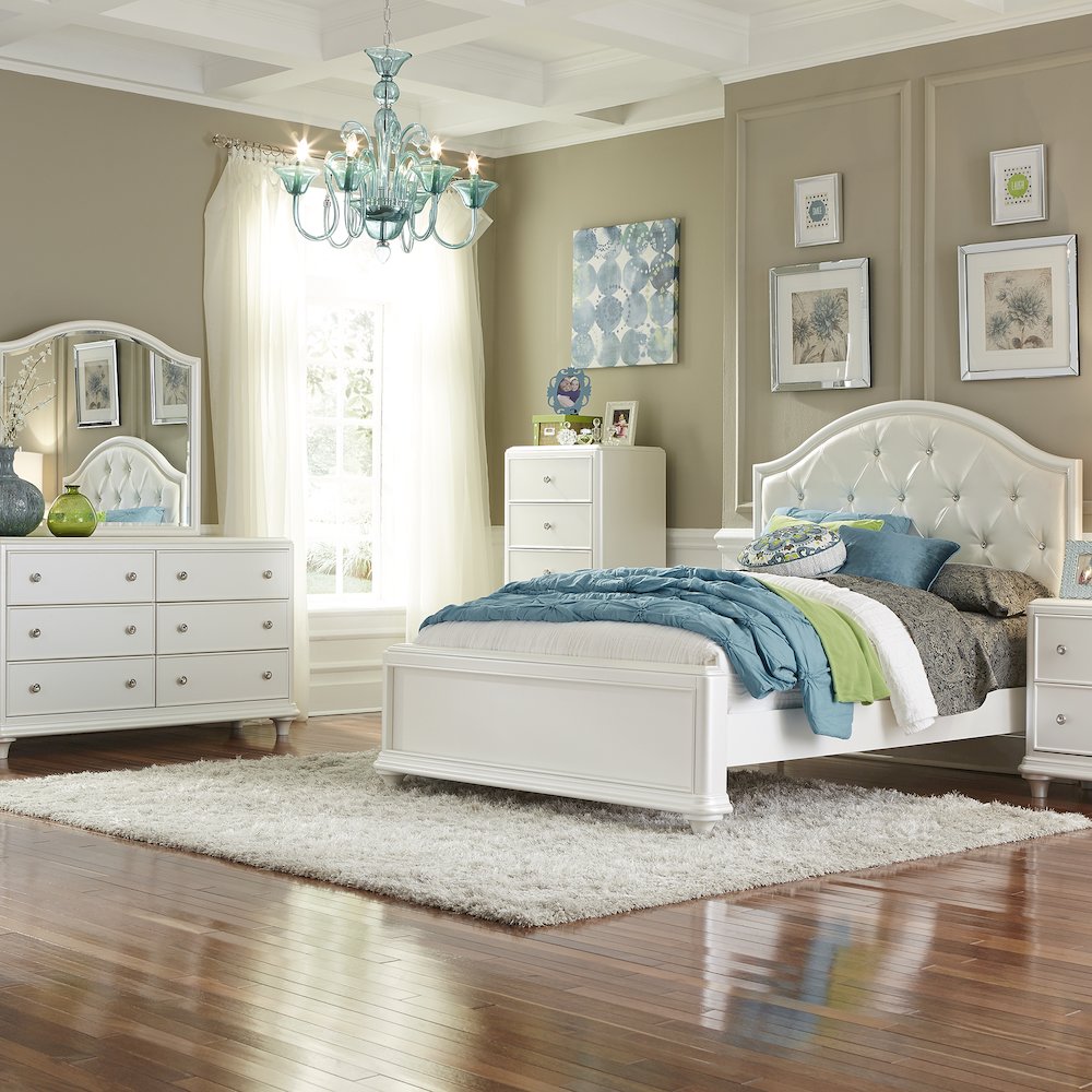Twin Panel Bed, Dresser & Mirror in Poplar, Rubberwood, Cashew Solids, and MDF