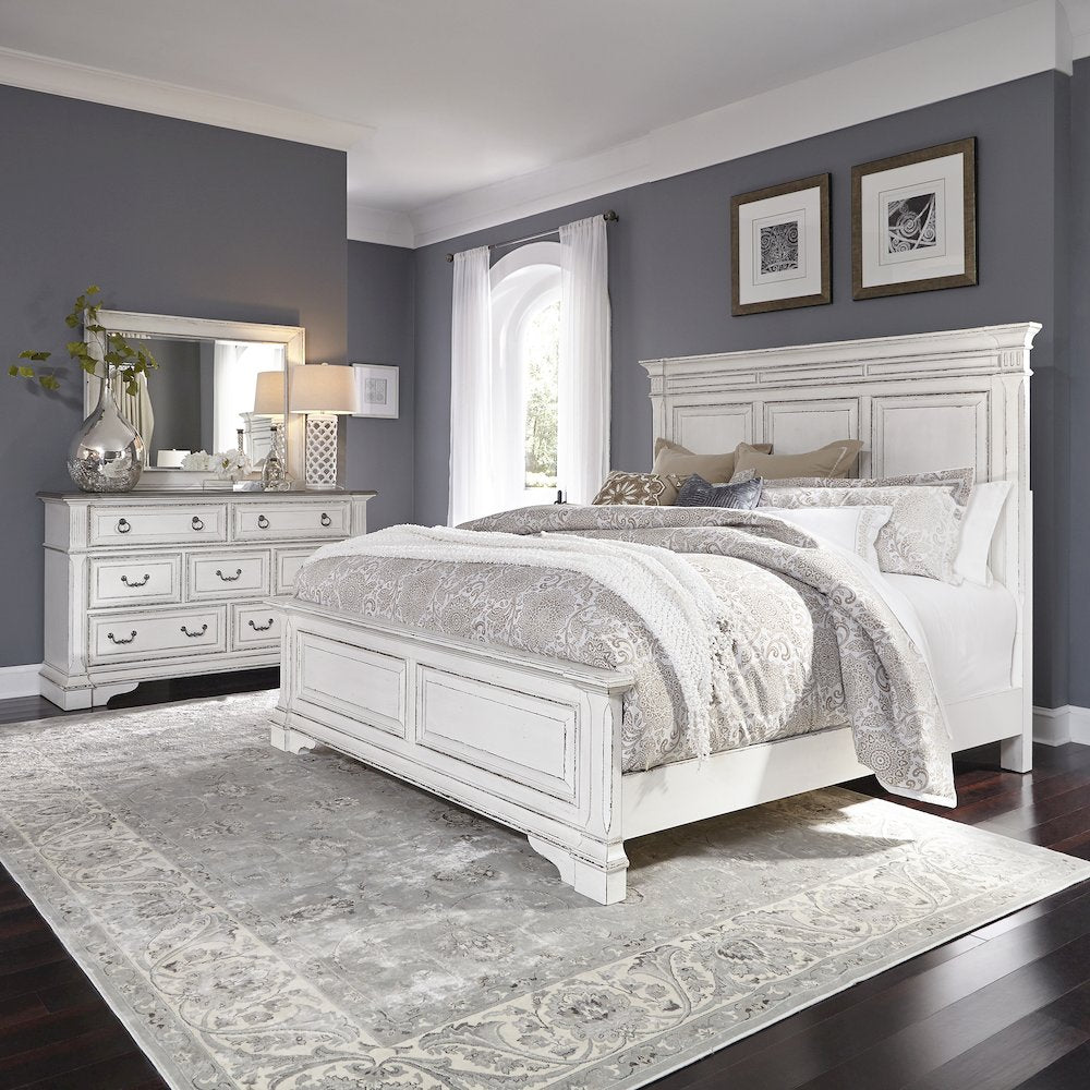 King California Panel Bed, Dresser & Mirror