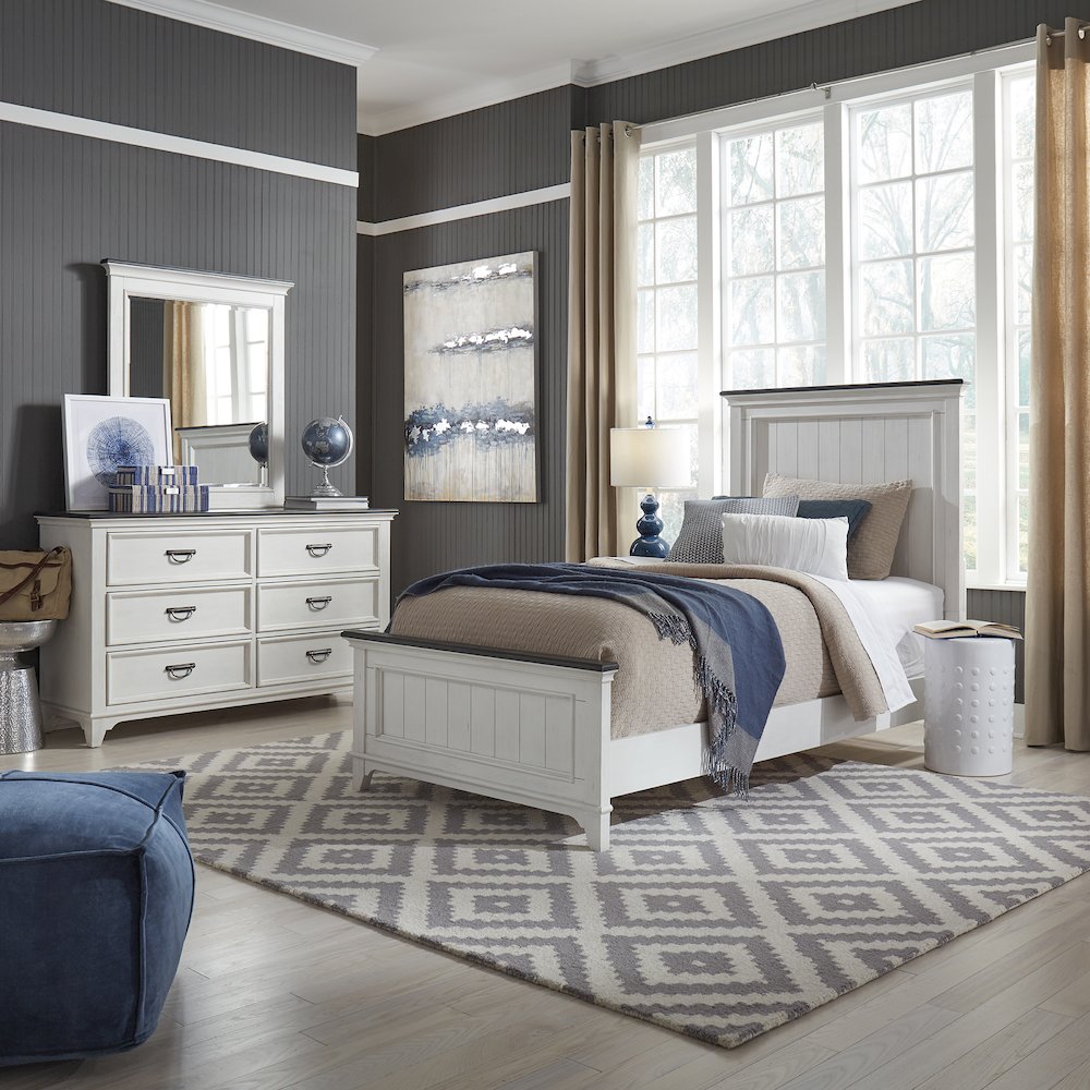 Full Panel Bed, Dresser & Mirror