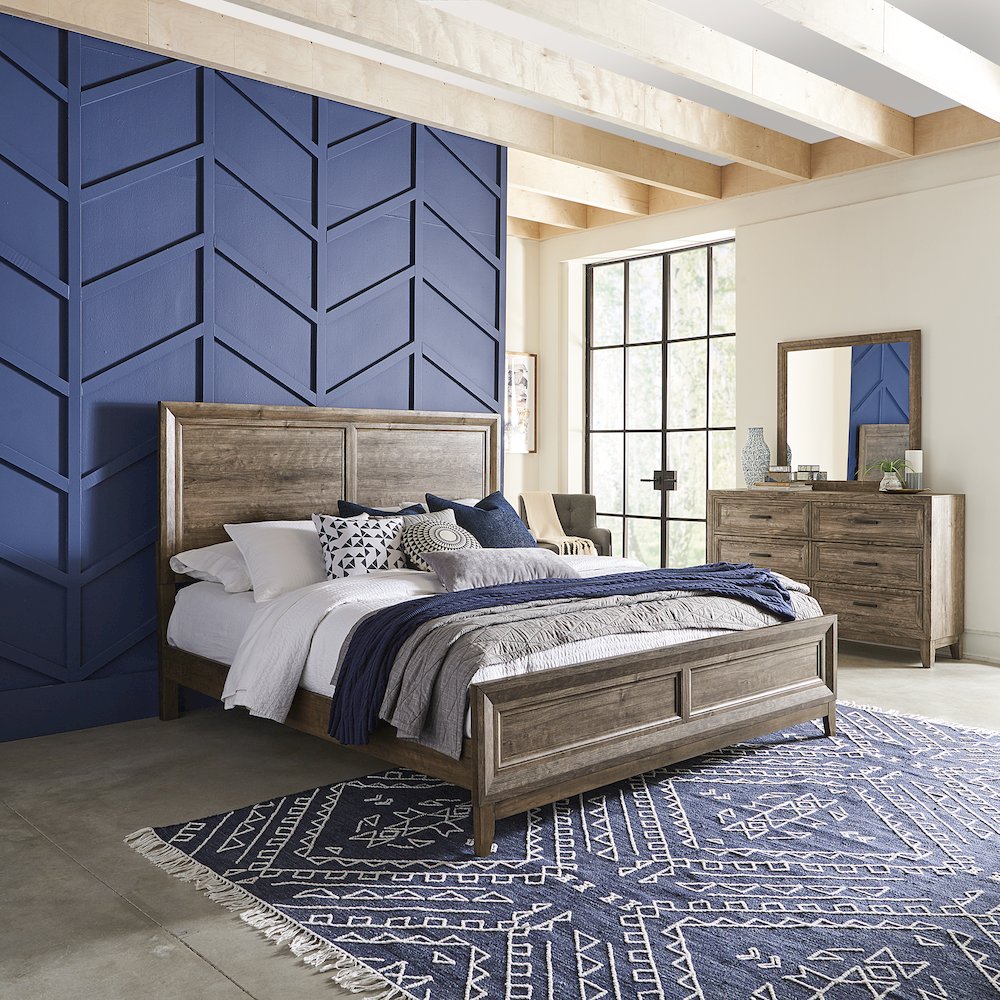 King California Panel Bed, Dresser & Mirror