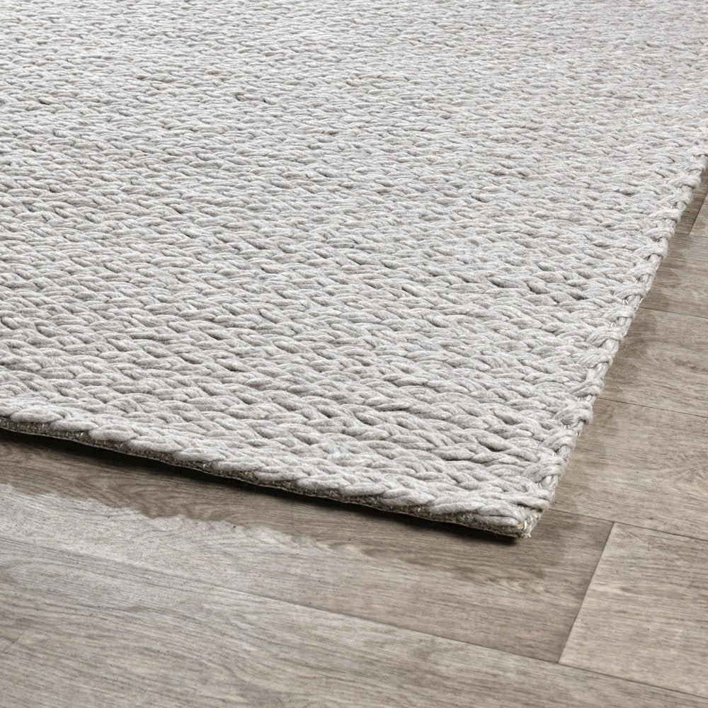 Oxnard Wool Accent Rug