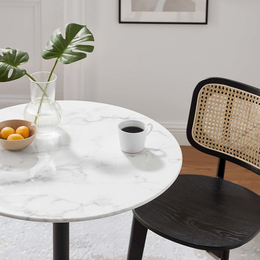 Lippa 28" Round Faux Marble Dining Table