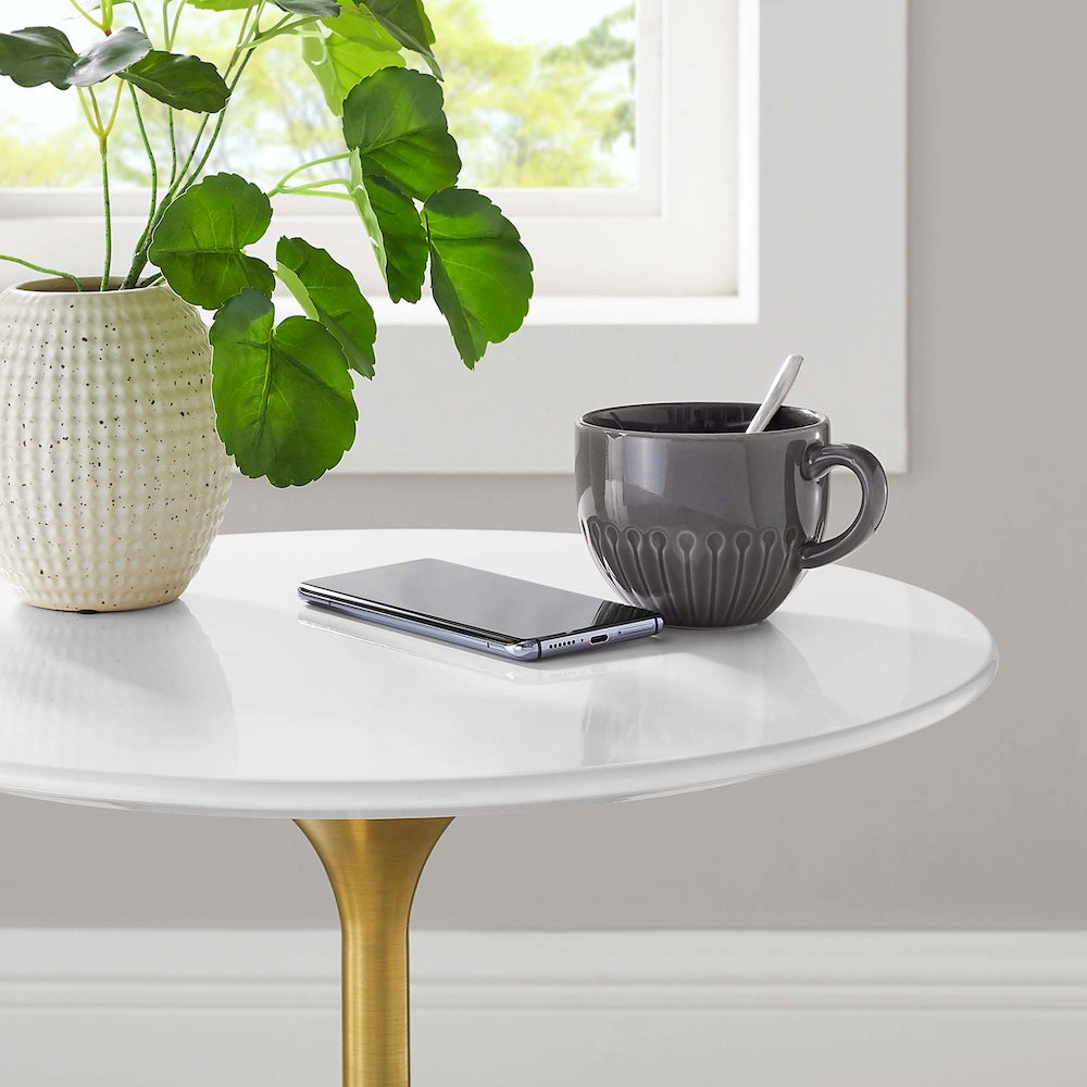 Lippa 20" Round Wood Side Table