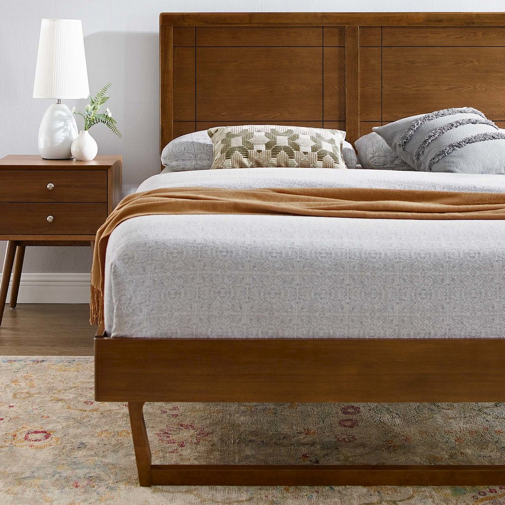 Marlee Wood Queen Platform Bed With Angular Frame